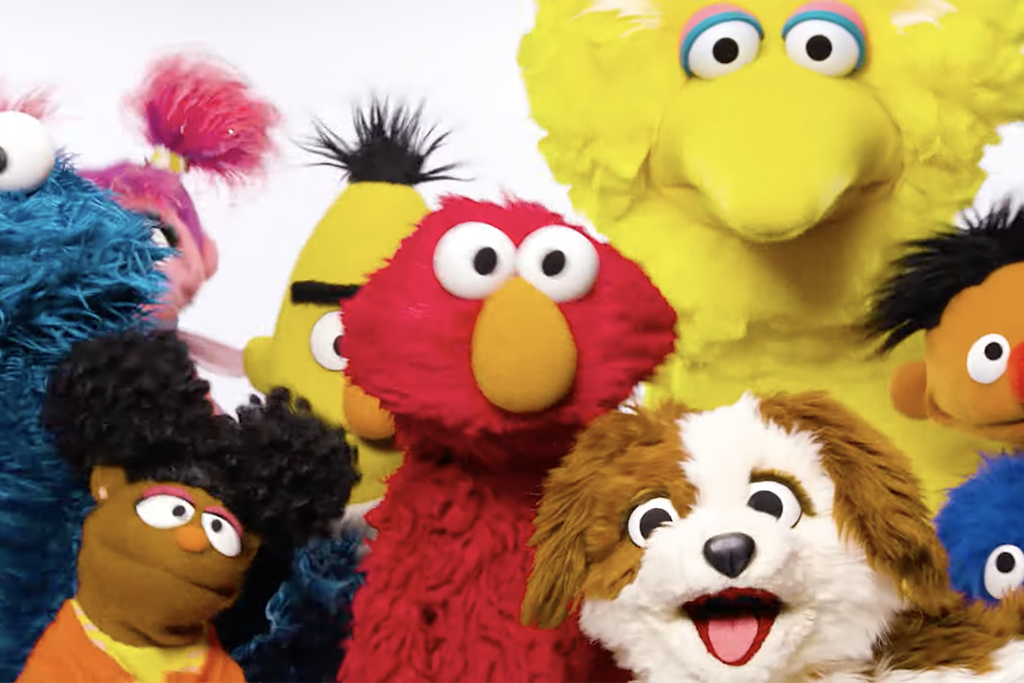 Elmo stars in mental health PSA following social media trauma dump [Video]