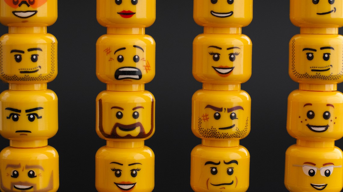 Police department using LEGO heads on suspect arrest photos [Video]