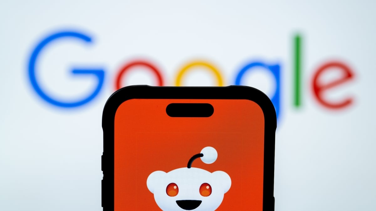 Reddit’s traffic is way up  but why? It’s Google. [Video]