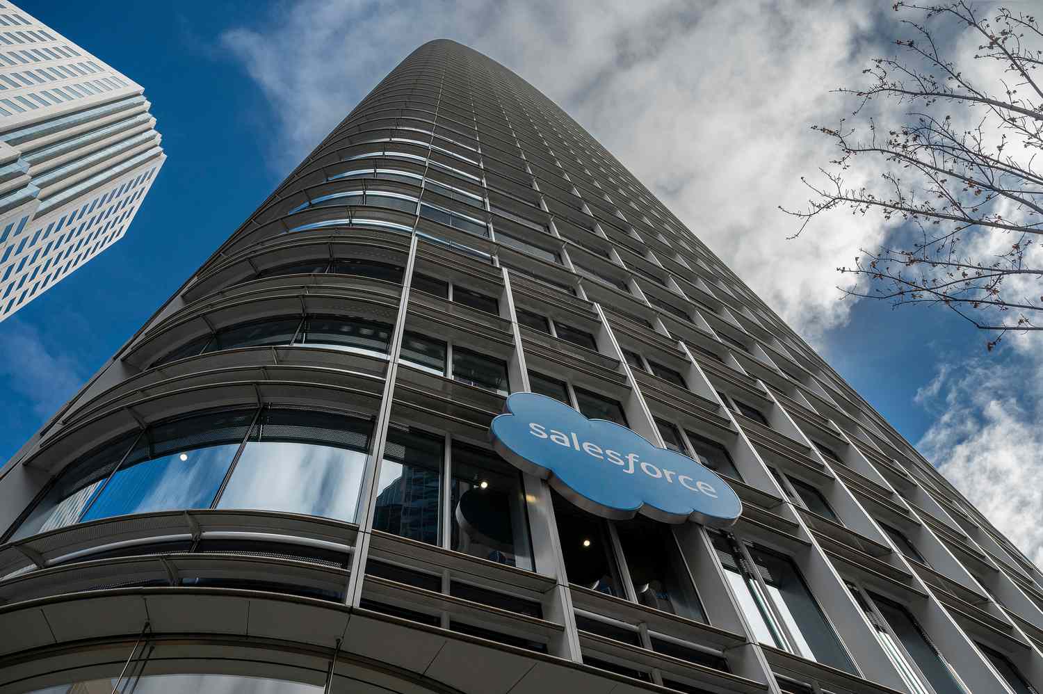 What To Expect From Salesforce’s Annual Shareholder Meeting Thursday [Video]