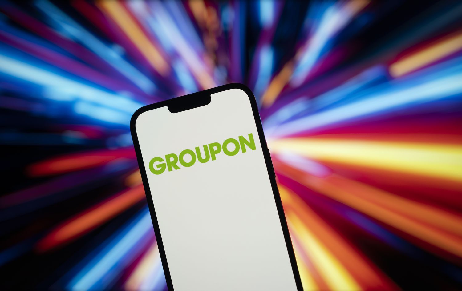 Groupon Stock Tumbles on Surprise Q2 Loss [Video]