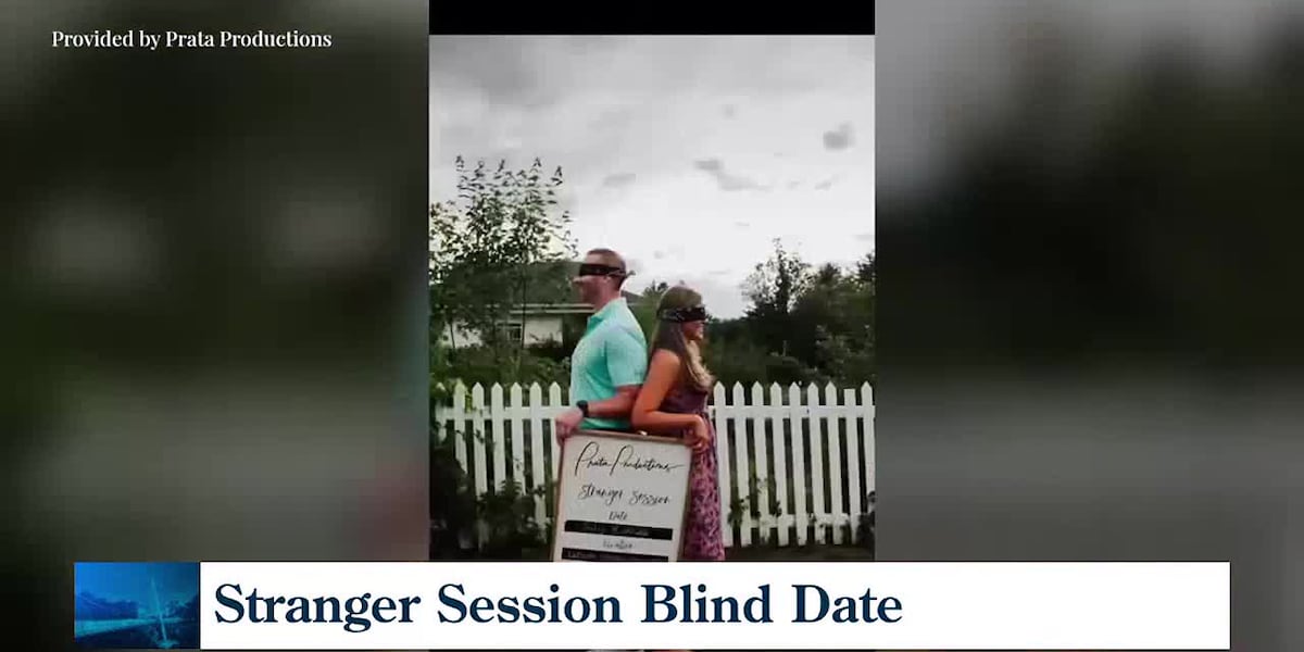 Photographer offers “blind dating” service [Video]