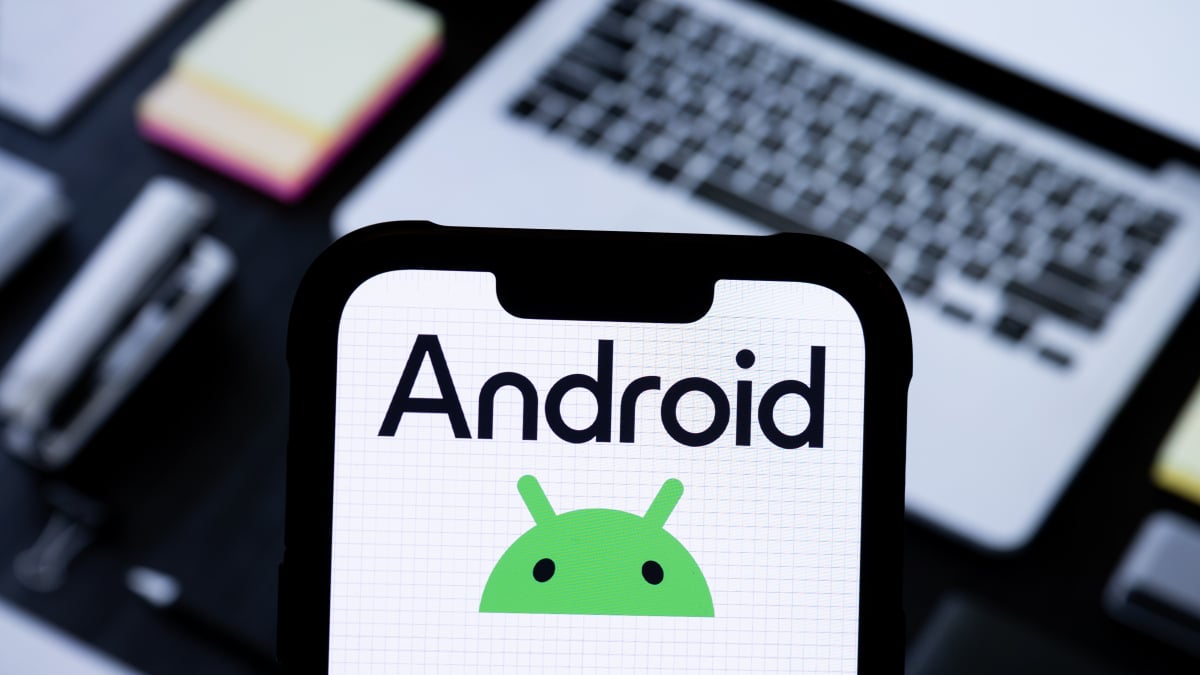 Google tracks Android users before they open apps, report says [Video]