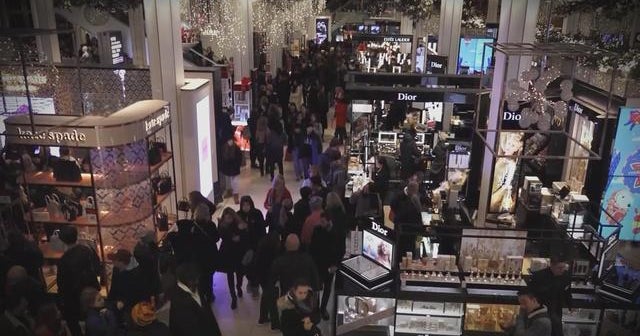 Black Friday breaks record in online shopping [Video]